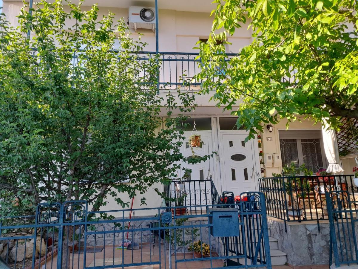 Friendly Philoxenia Apartment Ксанти Екстериор снимка