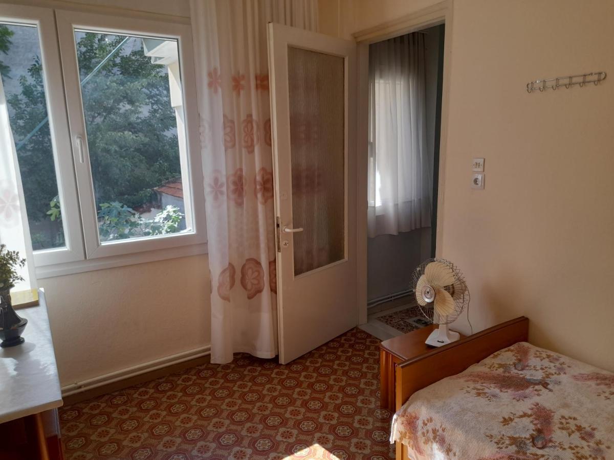 Friendly Philoxenia Apartment Ксанти Екстериор снимка