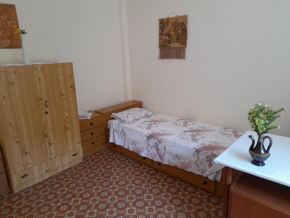Friendly Philoxenia Apartment Ксанти Екстериор снимка